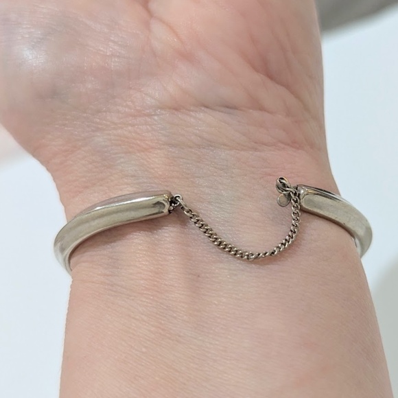 Vintage BENRUS Petite Silver Ladies Wind-Up Wrist Watch Bracelet 10K Gold filled - Picture 7 of 14